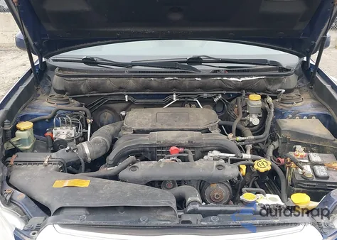 2010 Subaru Outback 2.5I Limited z USA, uszkodzony, nr VIN 4S4BRBLC6A3351989